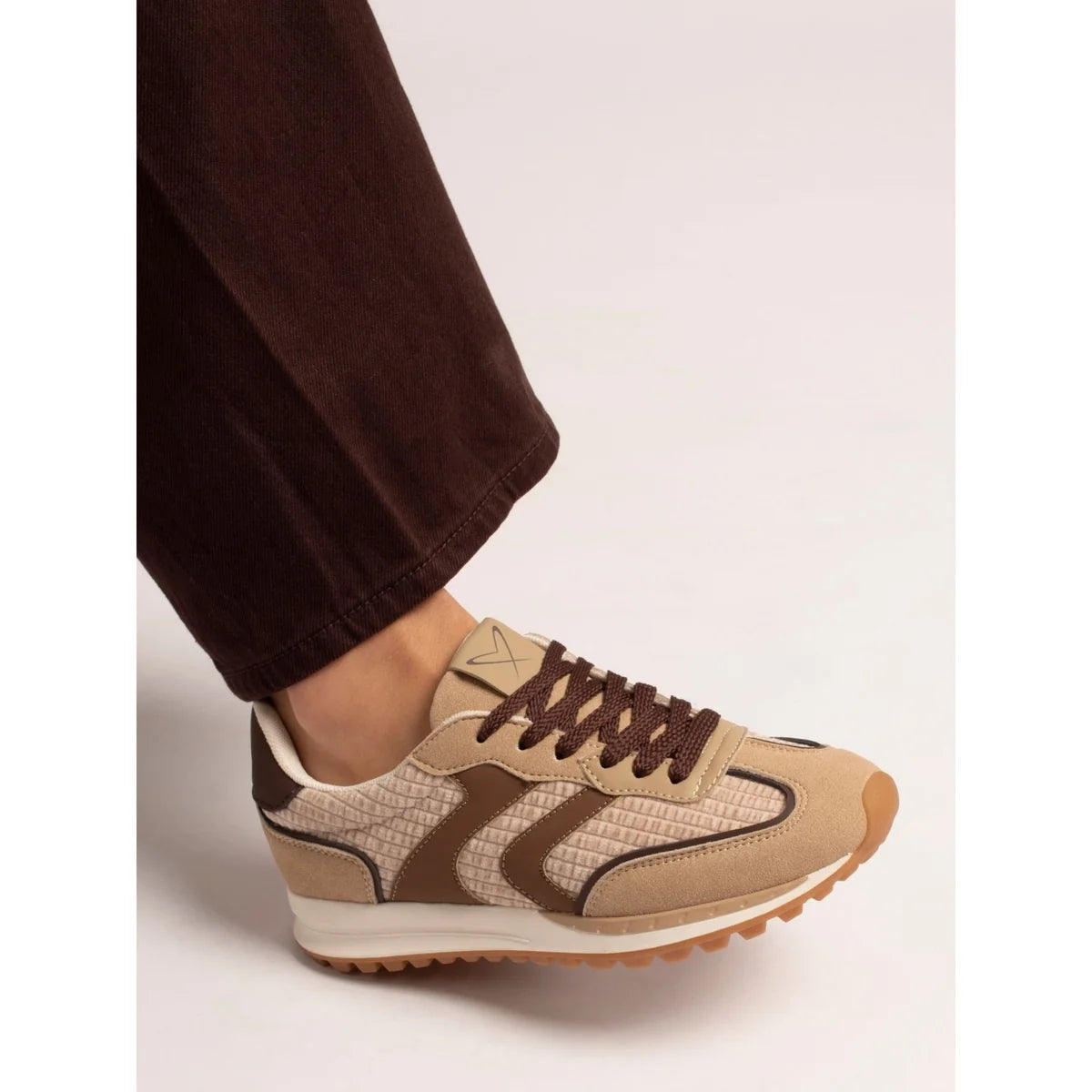 Lunar Jaz Beige Trainer