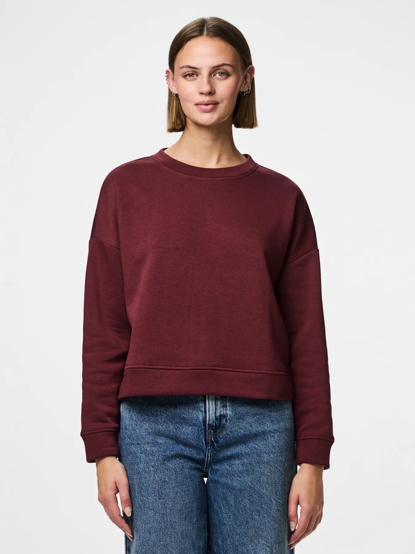 Chilli Wine Round Neck Sweatshirt