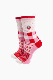 Embroidered Strawberry Combed Cotton Socks in Pink