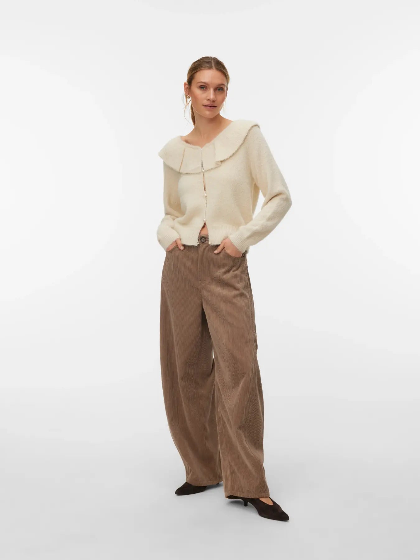 Puff Ruffle Collar Cardigan