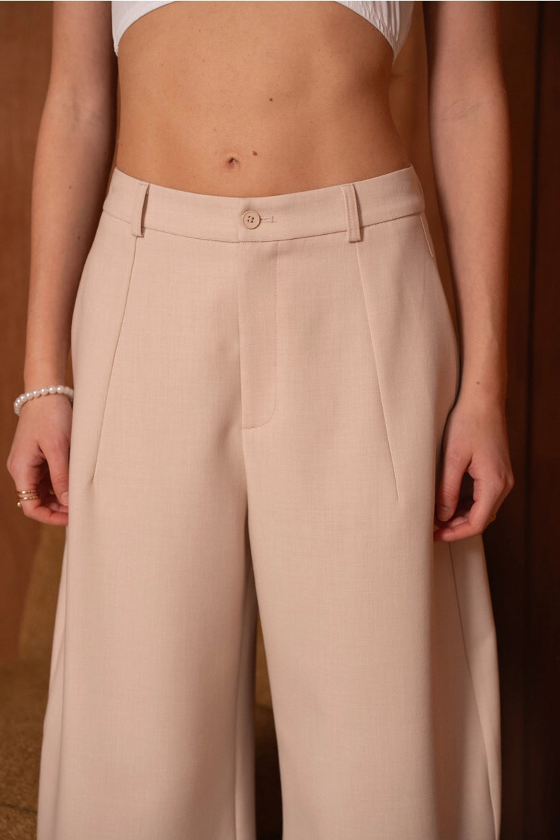 Aura Structured Wide Balloon Pants