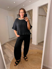 Nina Washed Linen O-neck with Frill detail