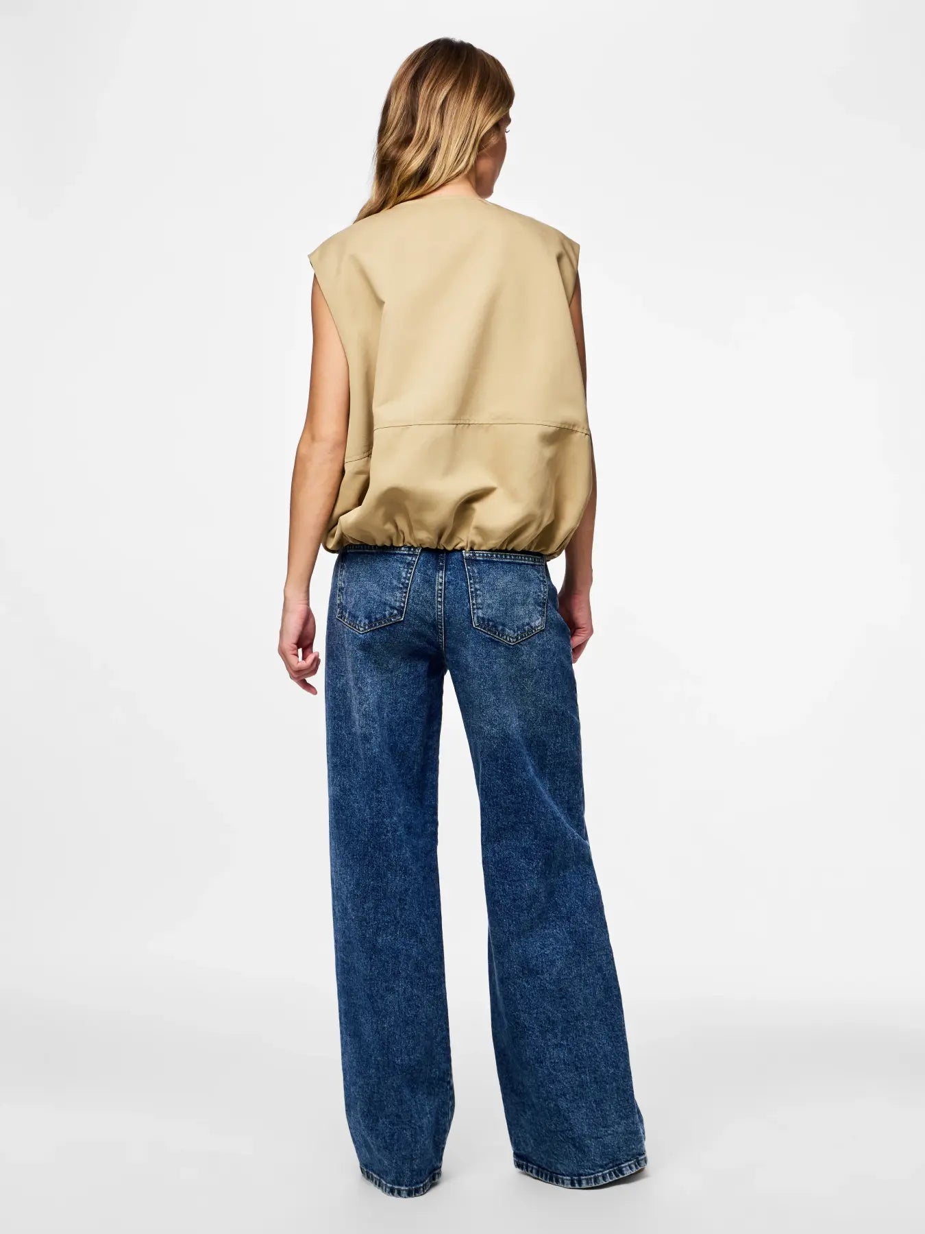 Bert Balloon Bomber Vest