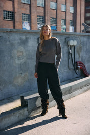 Sloan Waisted O-neck Knit