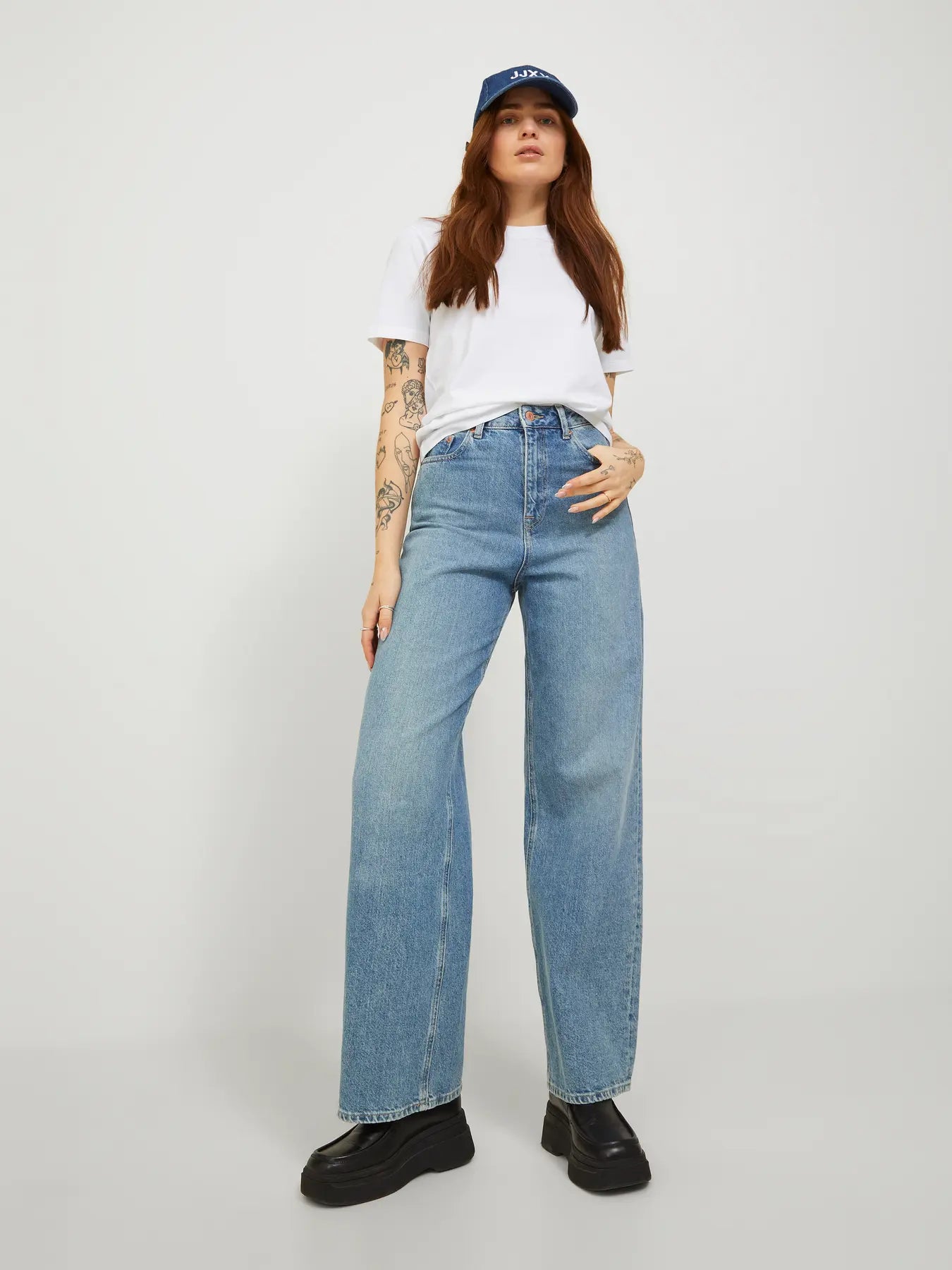 Anna Round Neck T-shirt White