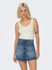 Anna White V-neck Knit Vest