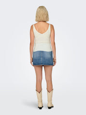 Anna White V-neck Knit Vest