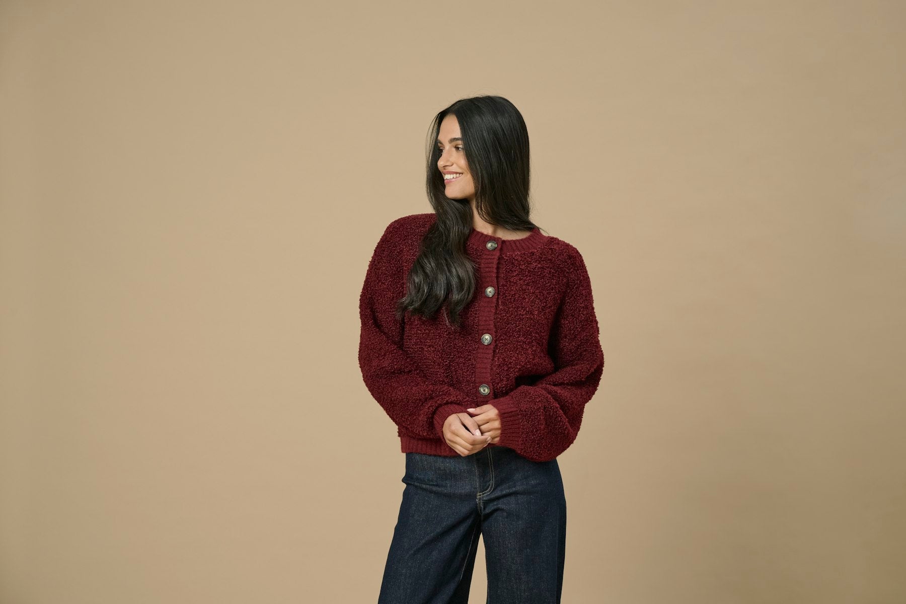 Eira Fluffy Burgundy O-neck Cardigan