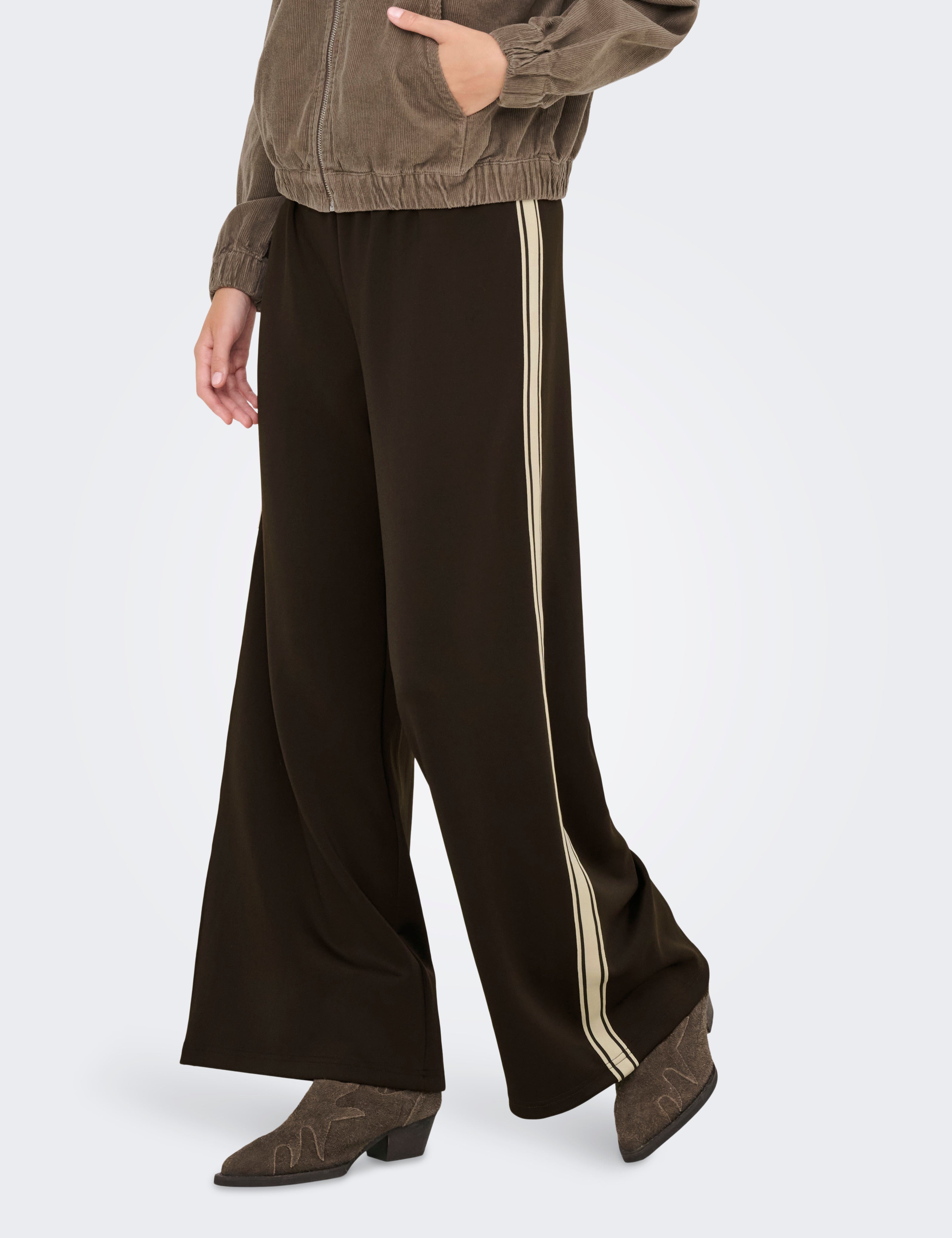ONLY_Autumnwinter_4892033_15356171_3.jpg