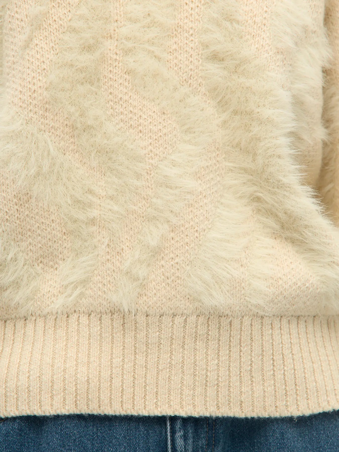Hollow Jacquard Zebra Fluffy Knit