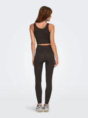 Pjaia Ribbed Short Top Brown