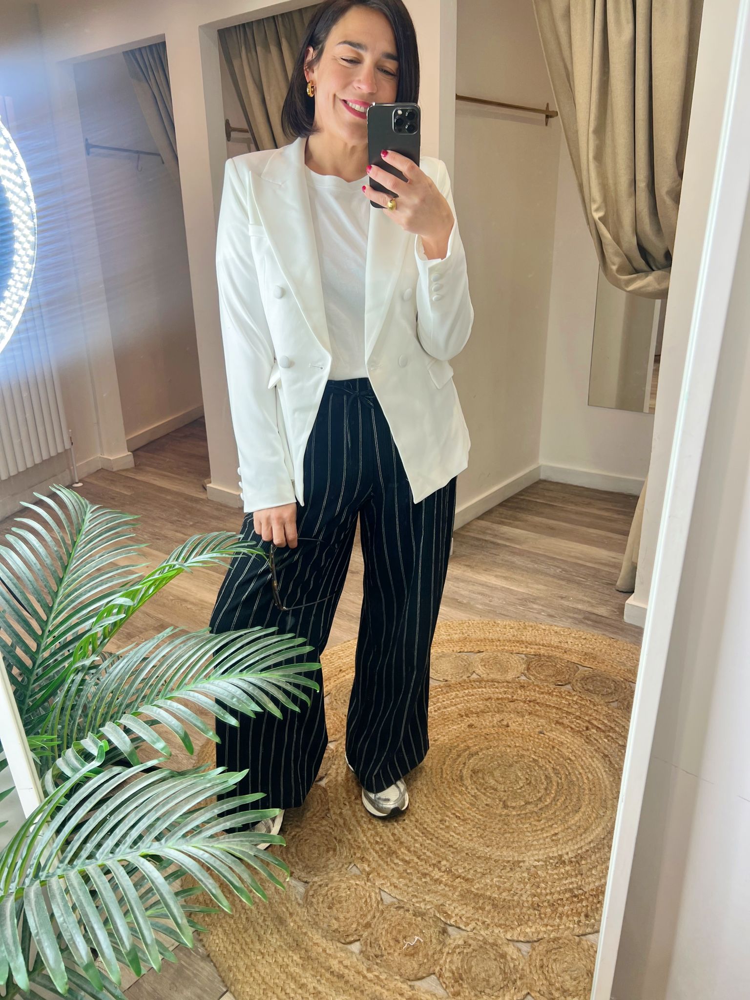 Molly Double Breasted White Style Blazer