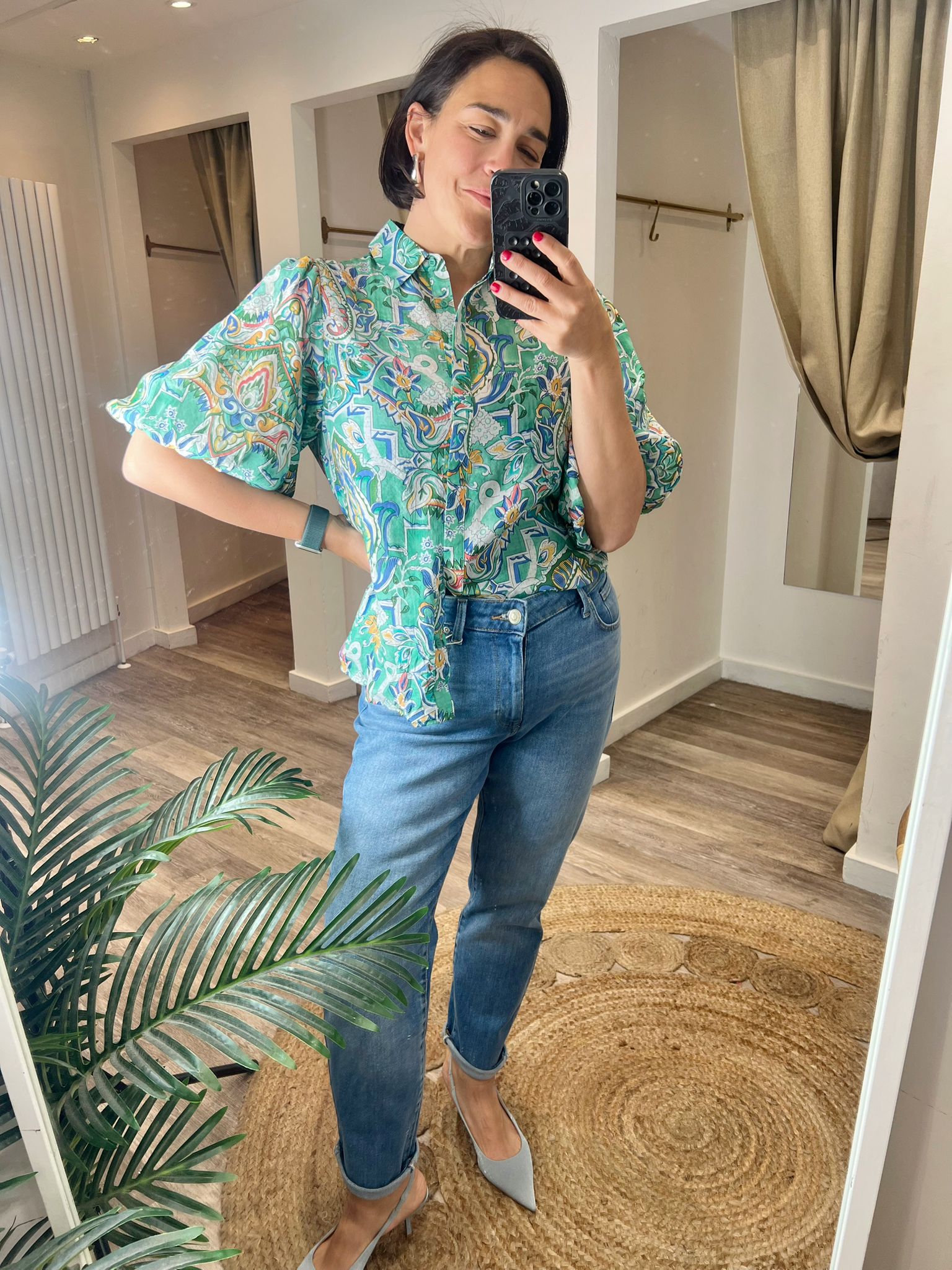 Izzy Green Print Puff Sleeve Blouse