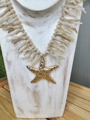 Shell Frill Starfish Necklace