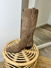 Corella Real Suede Brown Cowboy Boot