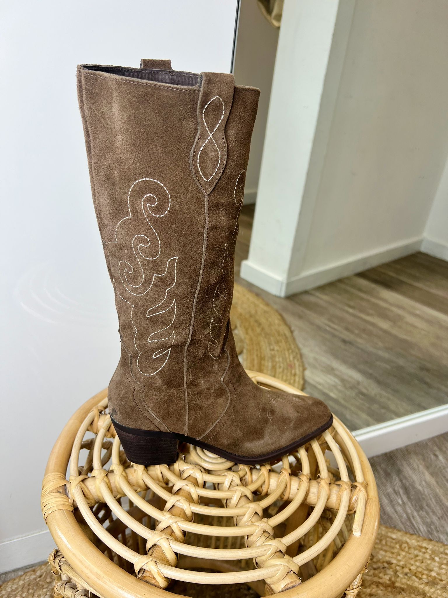 Corella Real Suede Brown Cowboy Boot