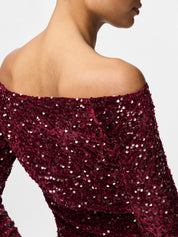 Kam Off the Shoulder Sequin Top Wine
