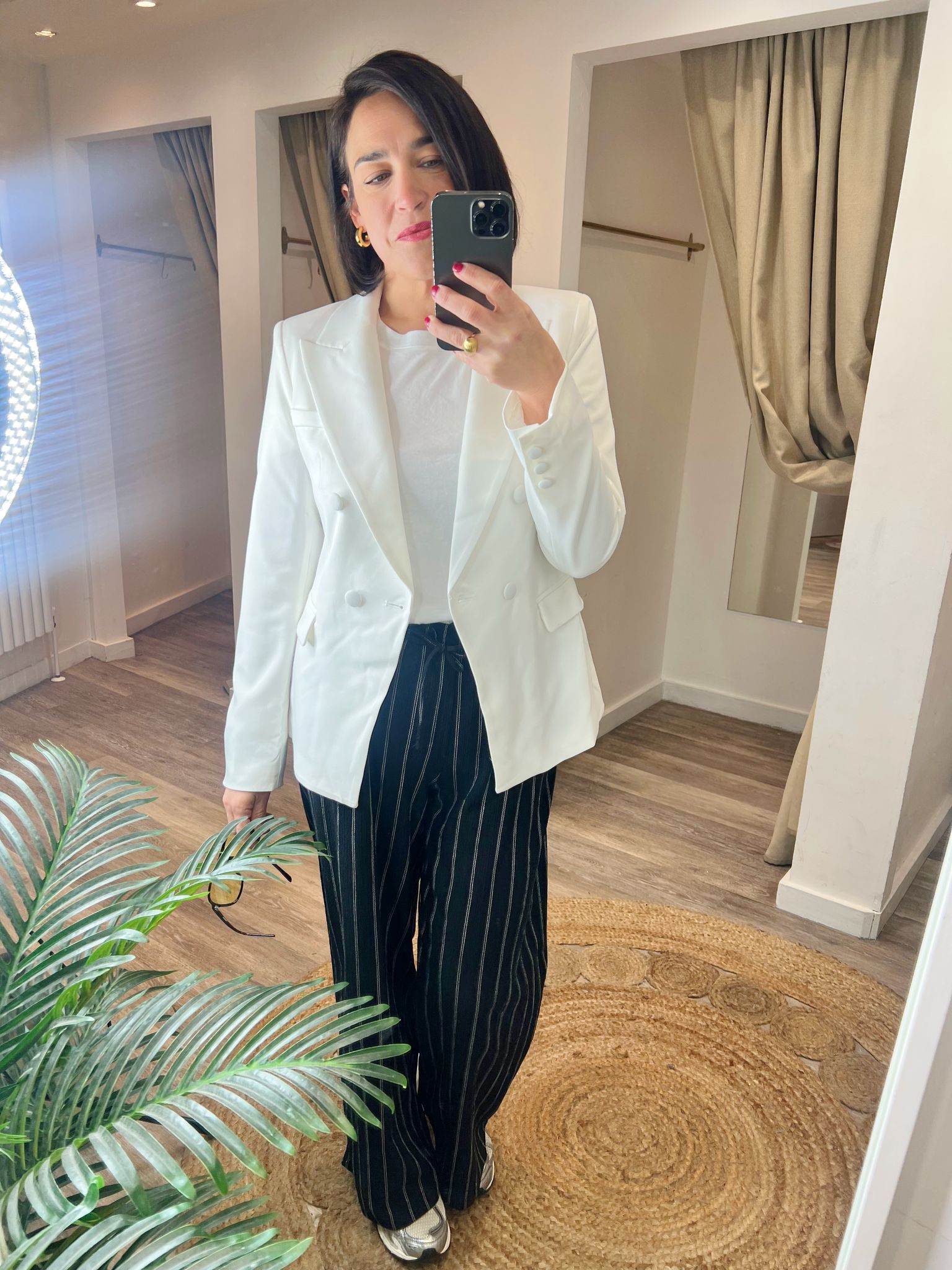 Molly Double Breasted White Style Blazer