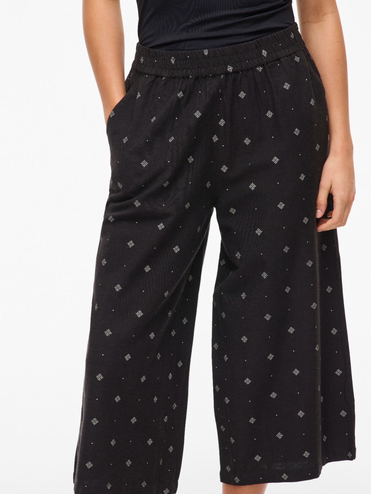 Prisilla Black Print Cullottes