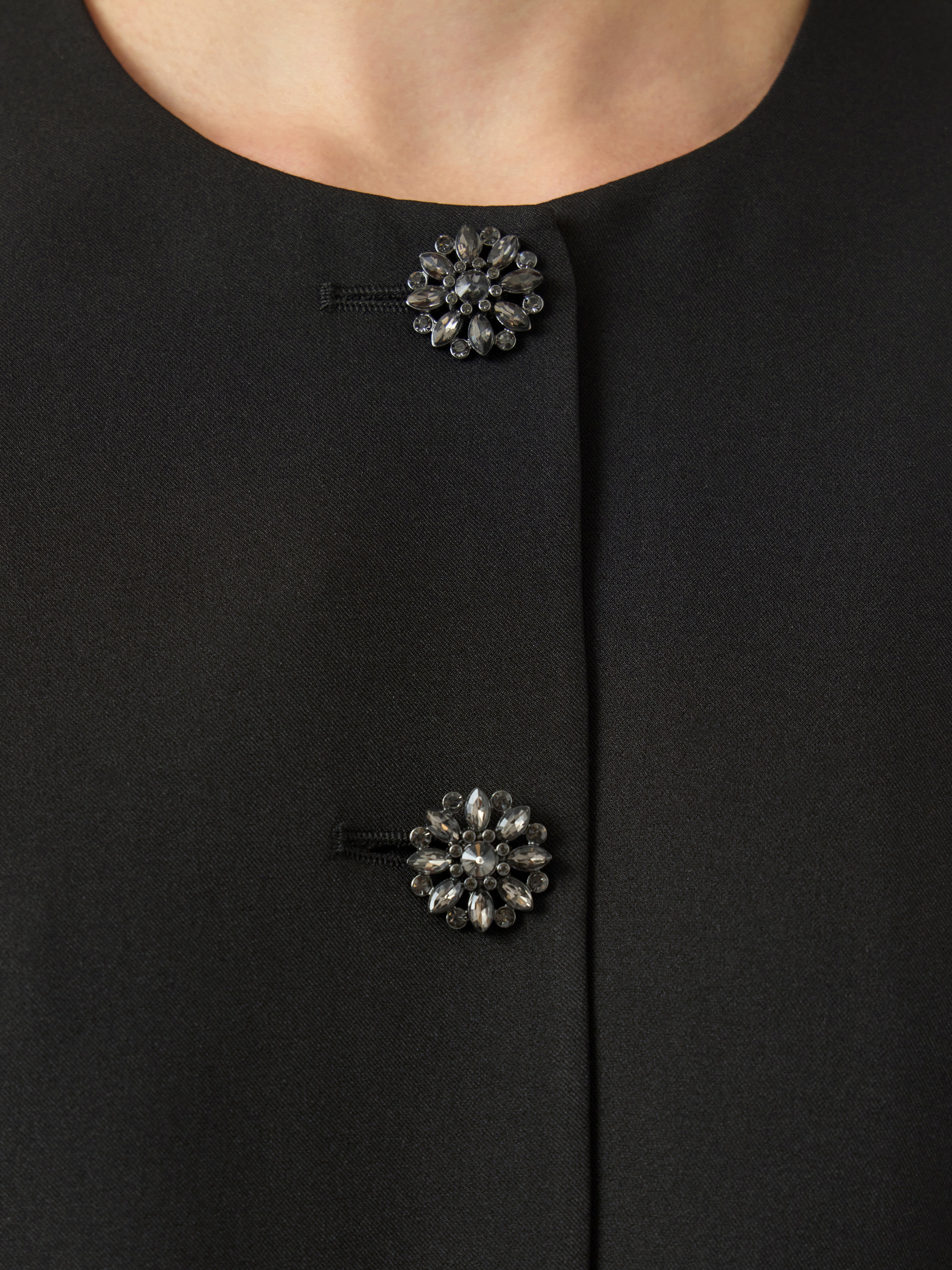 Ventura Button Detail O-neck Blazer