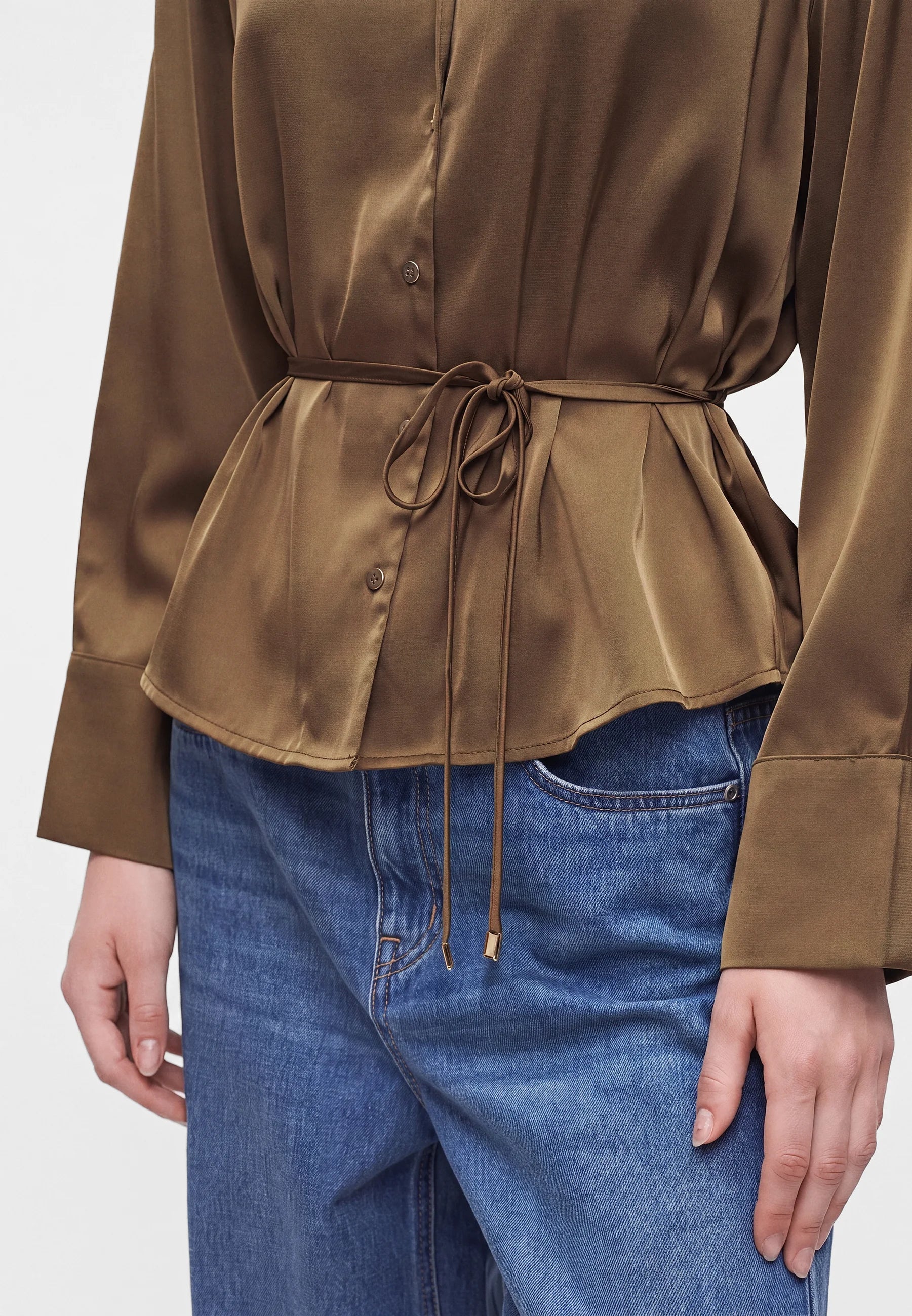 Aria V-neck Waisted Blouse Gold
