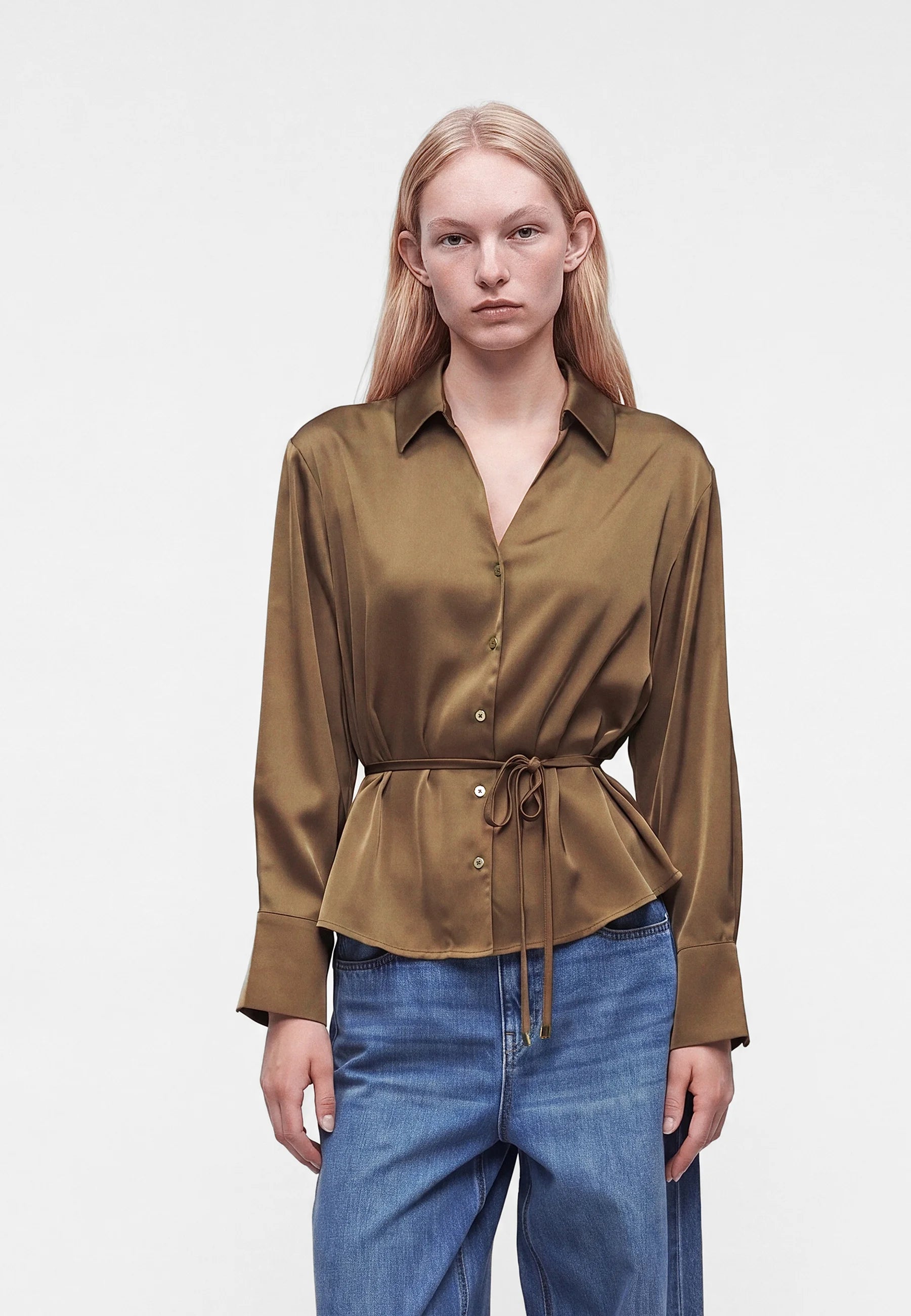 Aria V-neck Waisted Blouse Gold