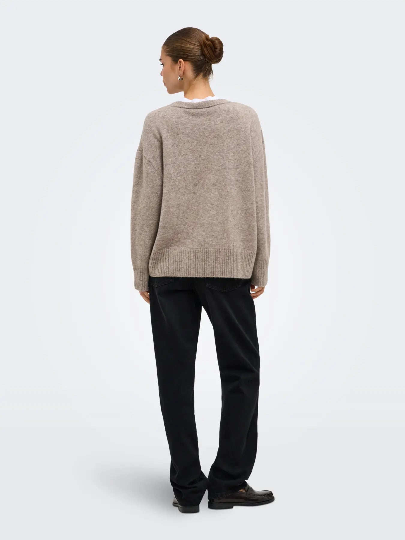 Alivia High Low O-neck Knit Beige