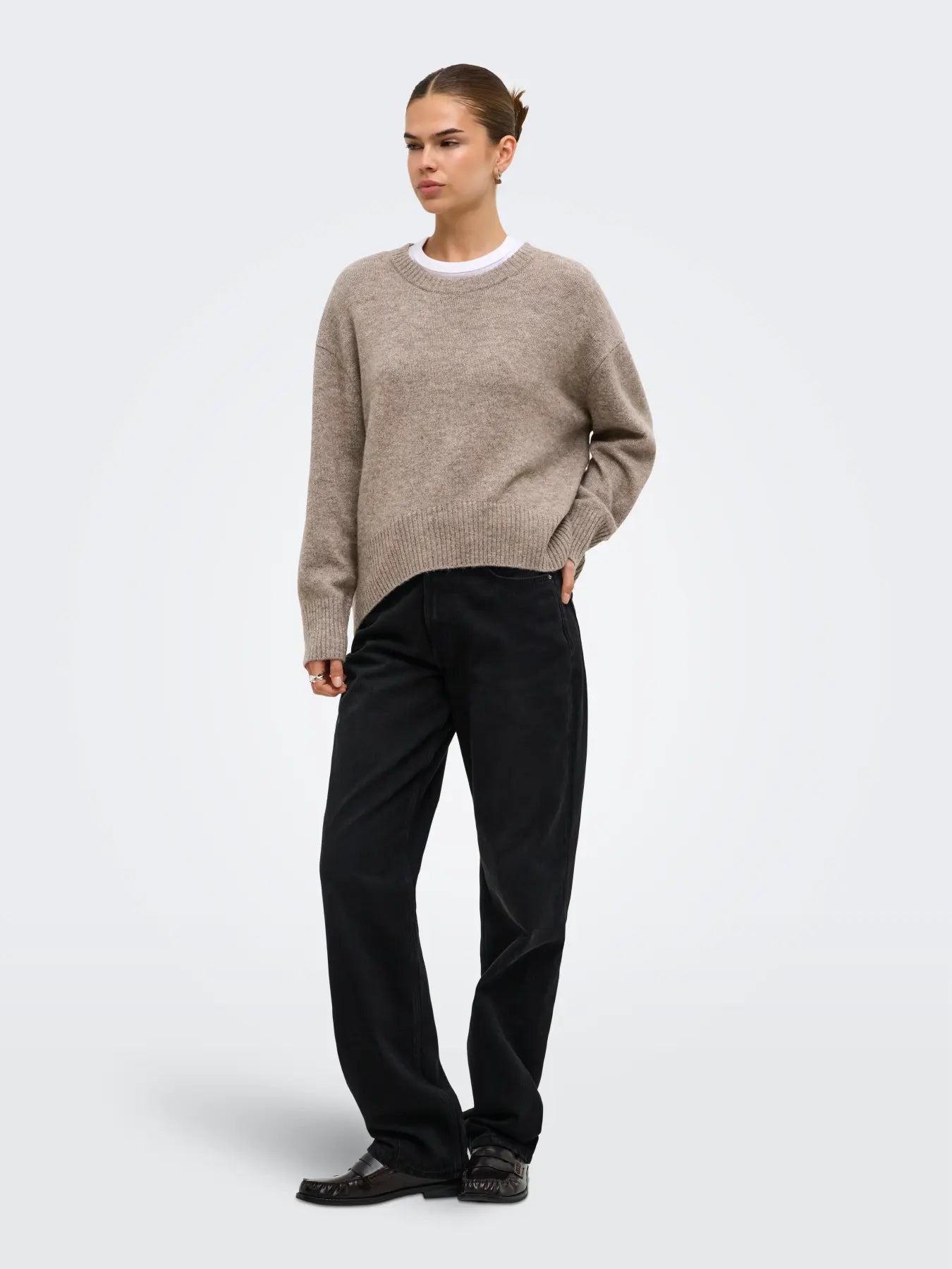 Alivia High Low O-neck Knit Beige