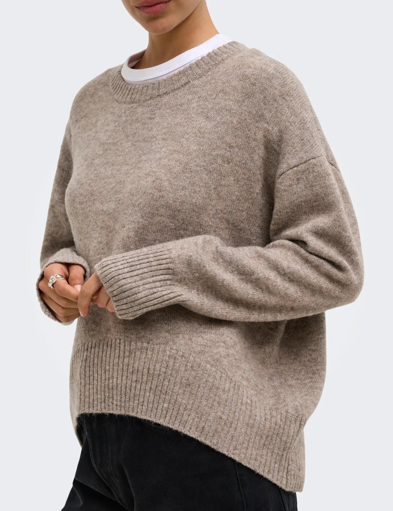 bWEvVYrYYeIKp_007.webp