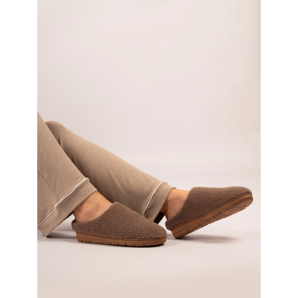 burford-mokka-boxed-slipper-p7757-446901_image.jpg