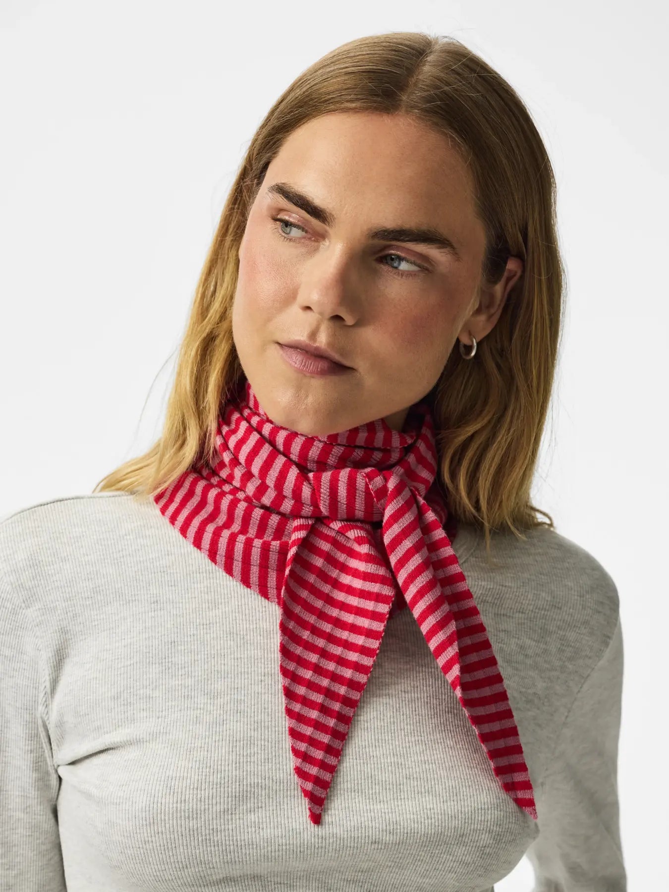 Komma Stripe Triangle Scarf
