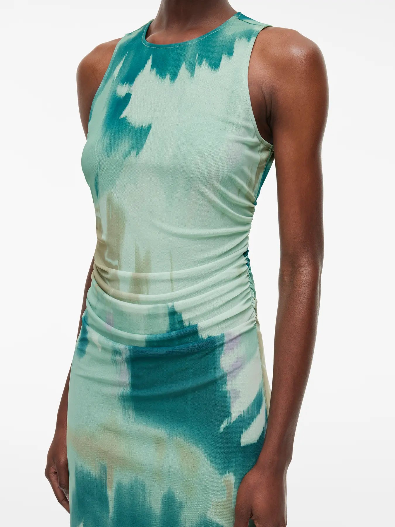 Roumessa o-Neck Sleeveless Mesh Dress