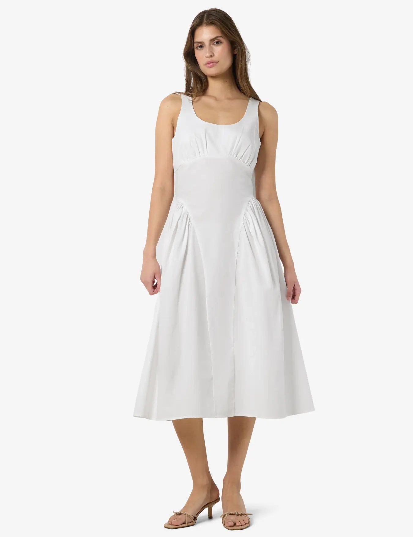 jWeyKKP6BVtVP_007.webp