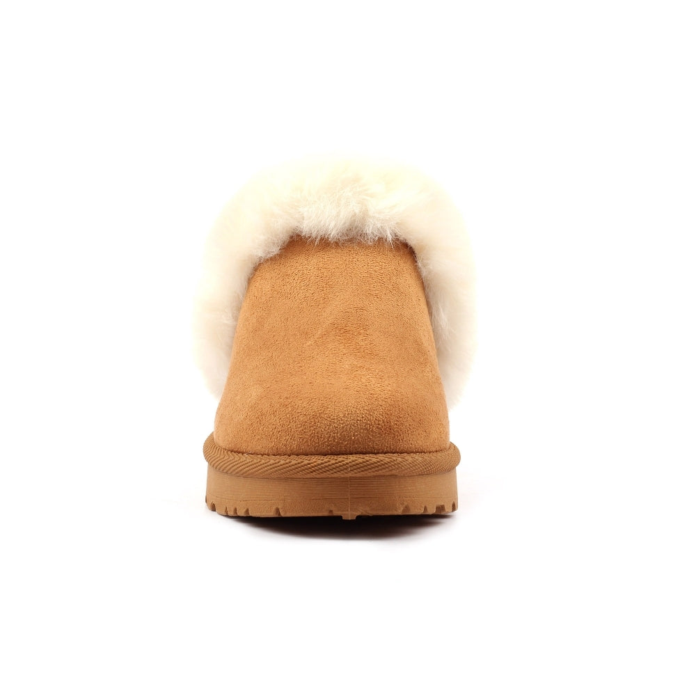Nevis Tan Slipper