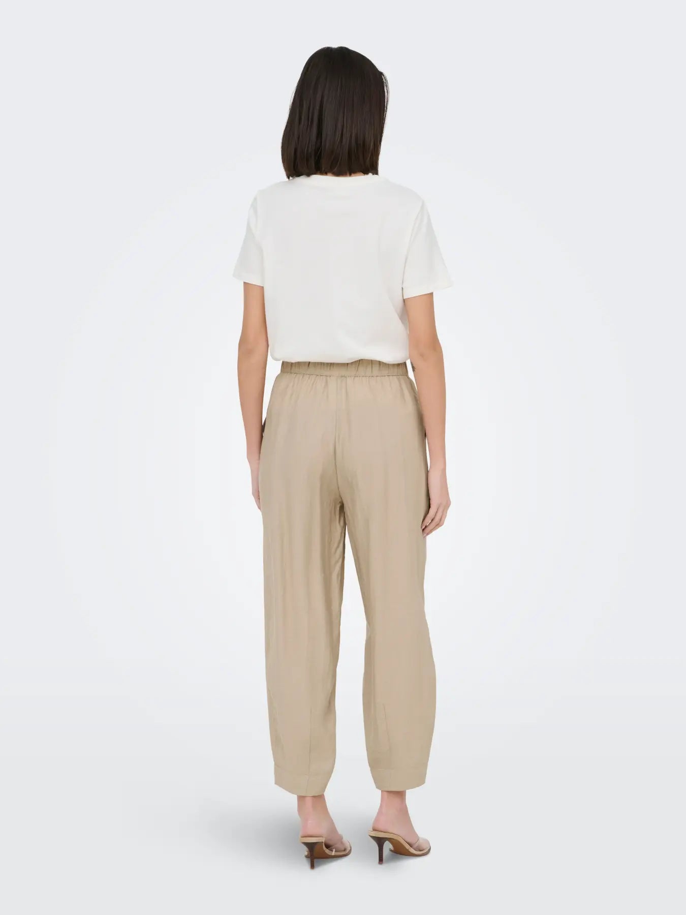 Elly Balloon Ankle Pant