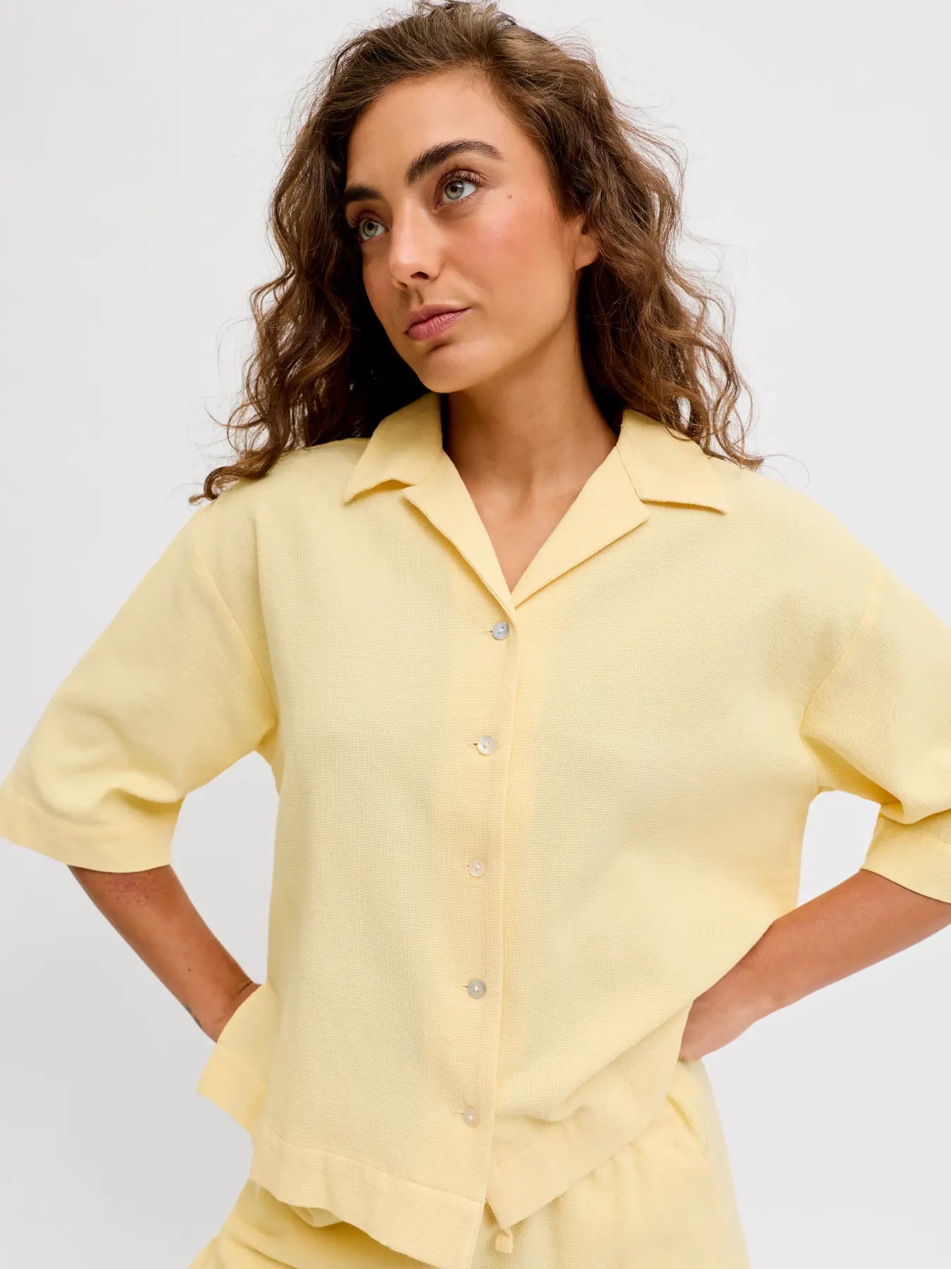 Global Waffle Resort Shirt Yellow