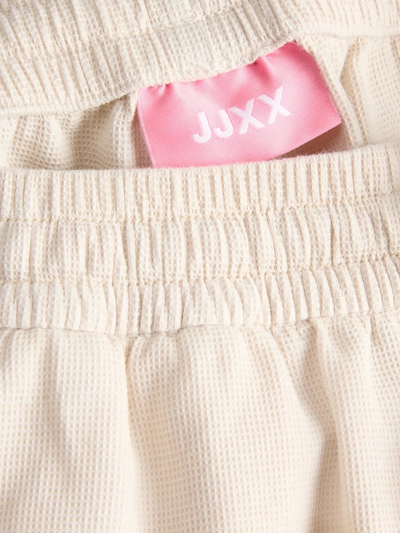 Global Waffle Shorts Cream