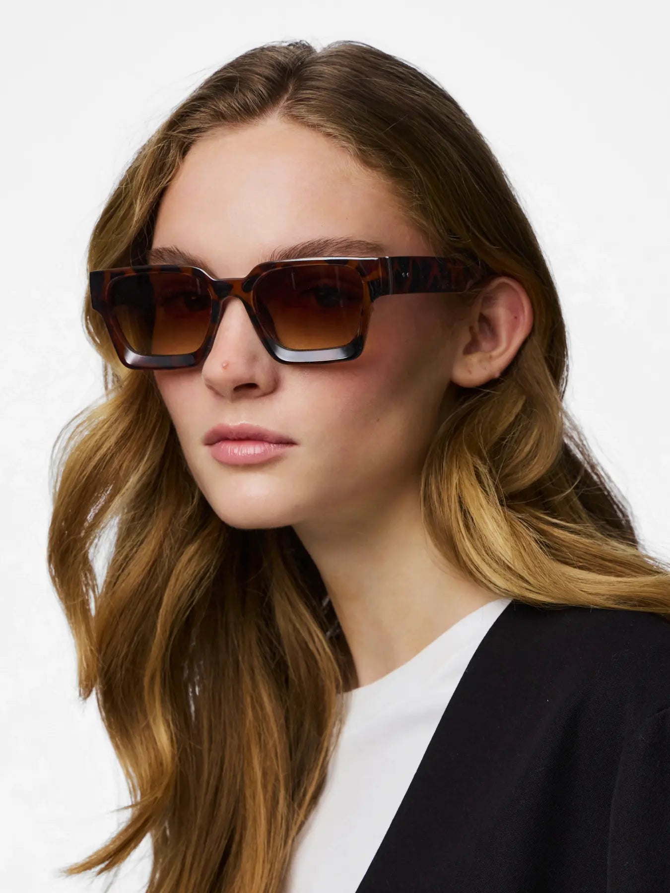 Karen Sunglasses Turtle