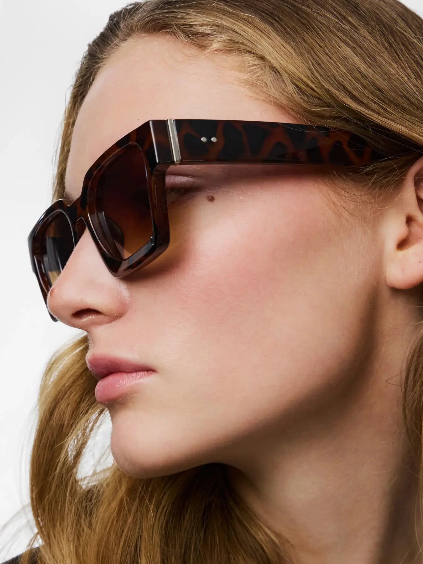 Karen Sunglasses Turtle