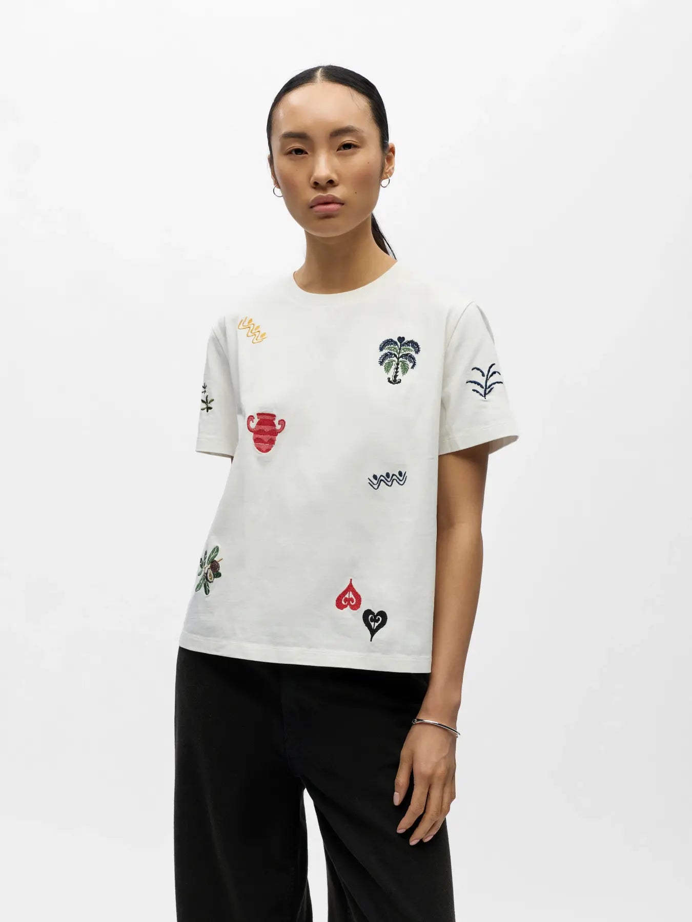 Lunai Embroidered T-shirt